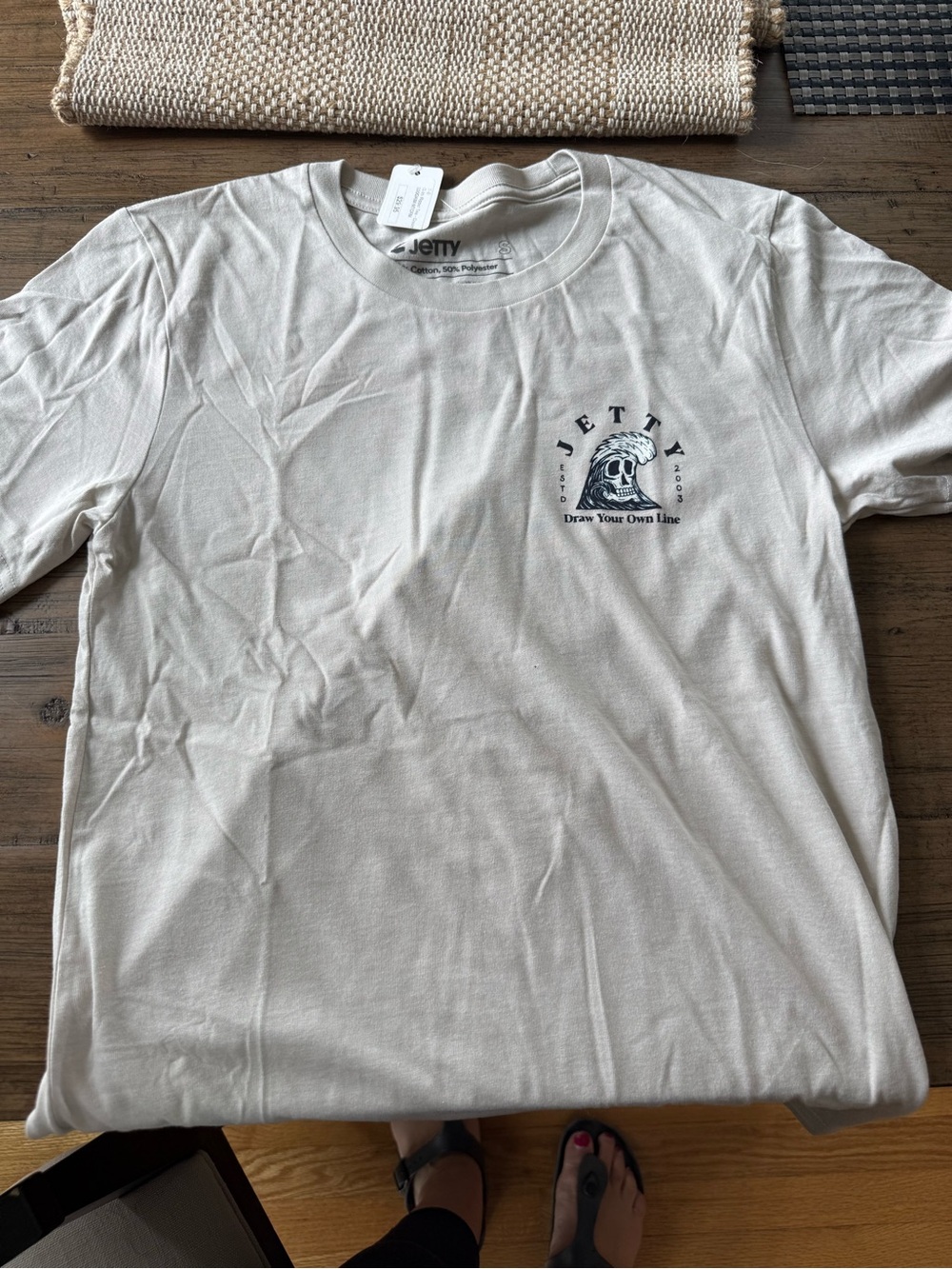 Jetty Cream Short Sleeve Graphic Tee - Draw Your Own Line